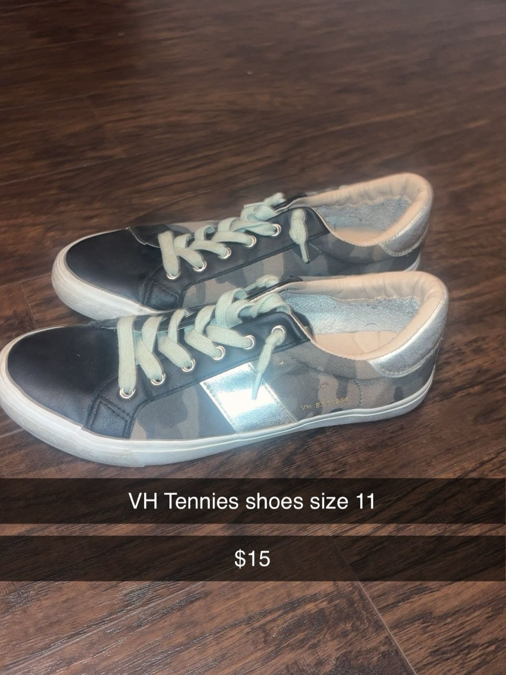 Vintage Havana Women's Low-Top Sneakers - Black & Gray Camo